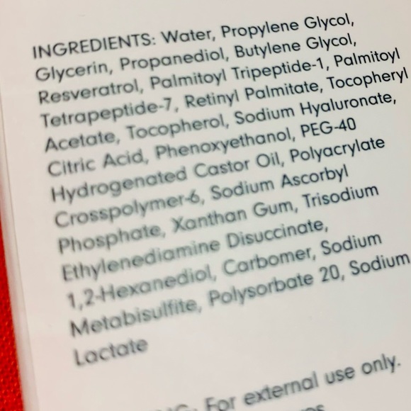 FACE SERUM “On the Rise” by Versed 1.0fl oz, 30ml - Picture 5 of 6